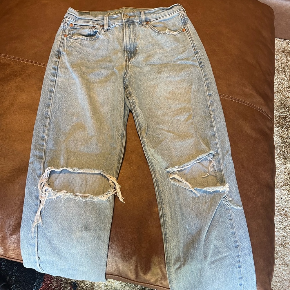 American Eagle 90s Straight Light Wash Jeans